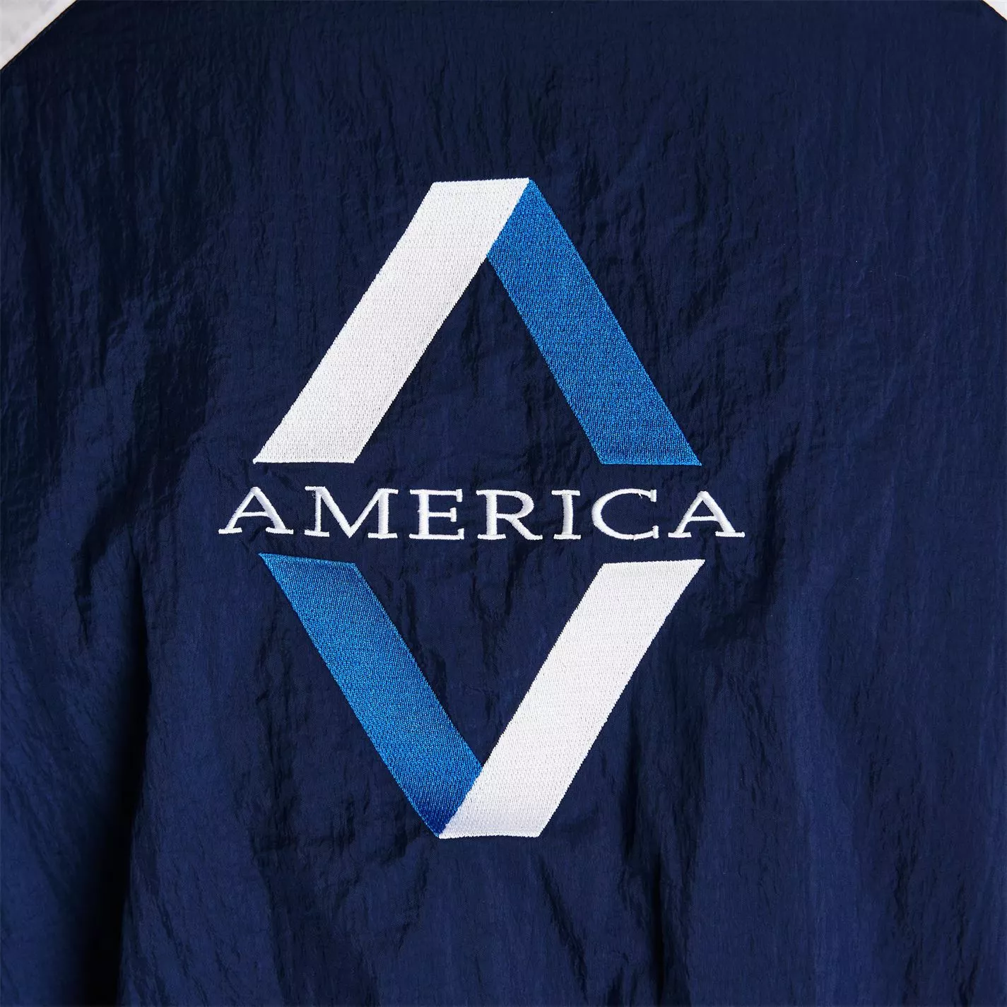 Perry Ellis Nylon Track Jacket - Image 5